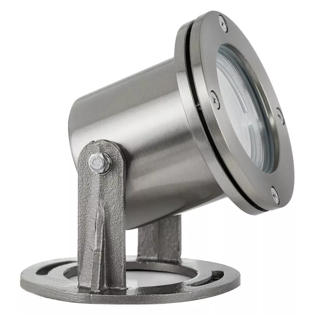 Outdoor spotlight installation